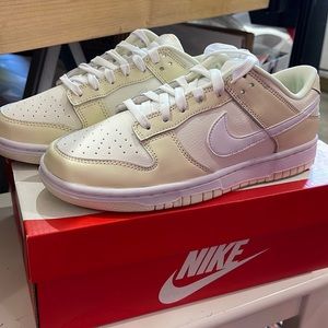 Nike Dunk Low Coconut Milk Size 7 Men